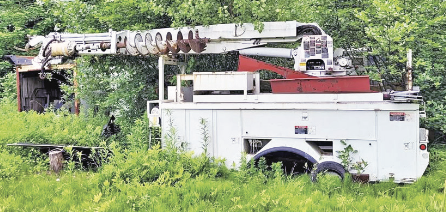 2002 ALTEC DIGGER DERRICK.
